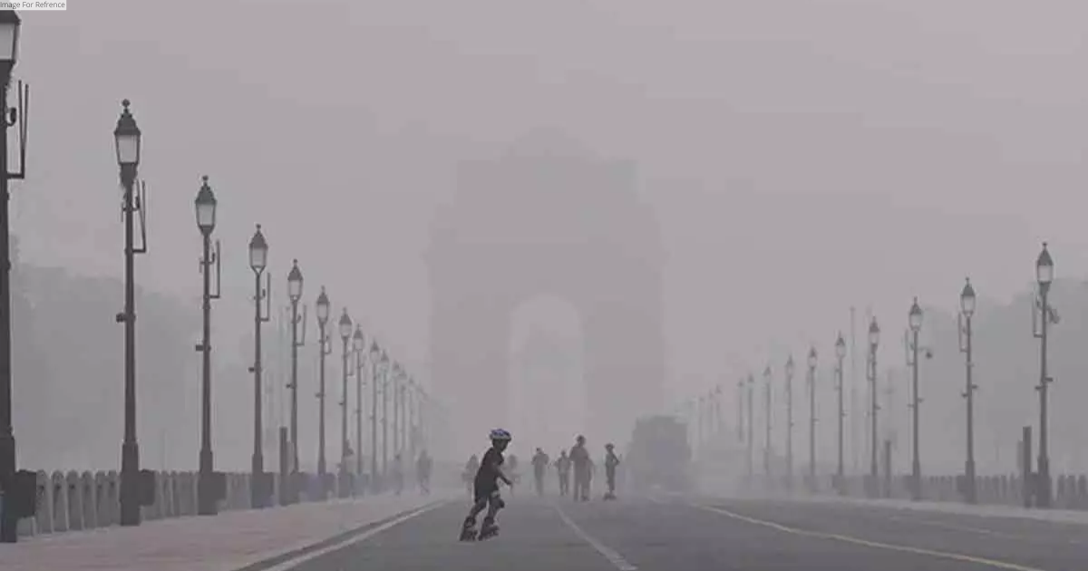 Delhi air quality 'moderate' with AQI recorded at 193 today